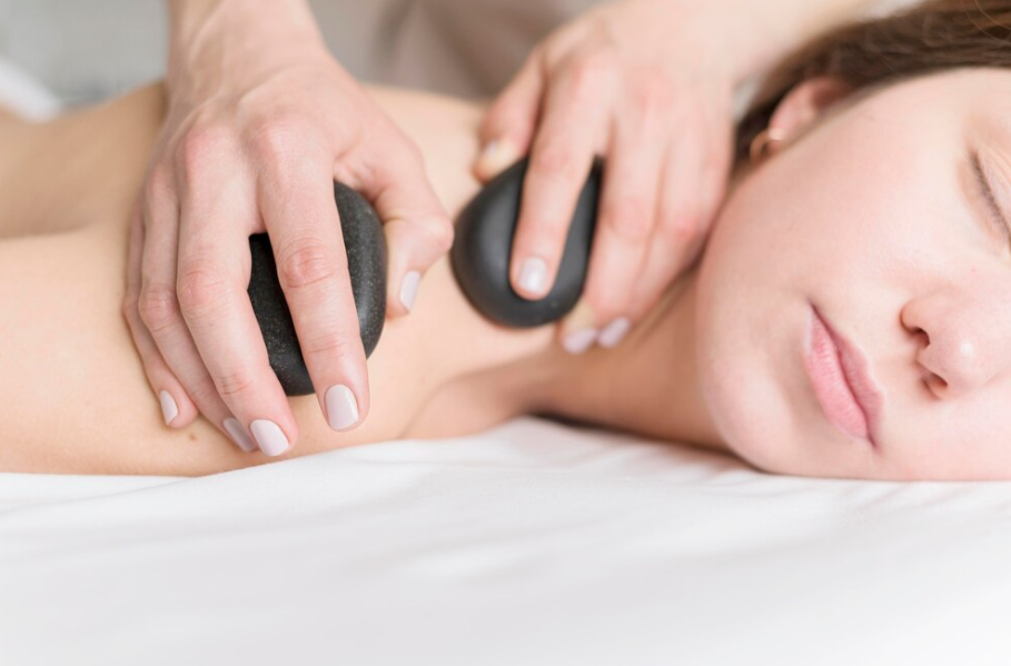 Why Hot Stone Massage is Perfect for Winter Relaxation